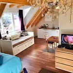 Book-a-room 5-6-7-8 Σπίτι διακοπών *