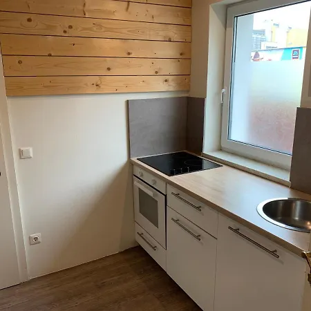 Book-a-room 5-6-7-8 度假居 *