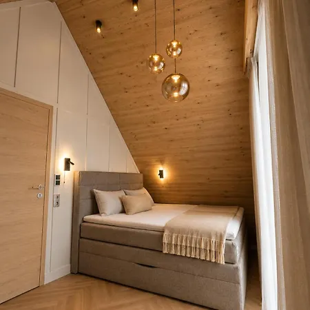 Book-a-room Garden Or Balcony - 2 Bedroom - Air Conditioning & Free Parking Semesterbostad Salzburg