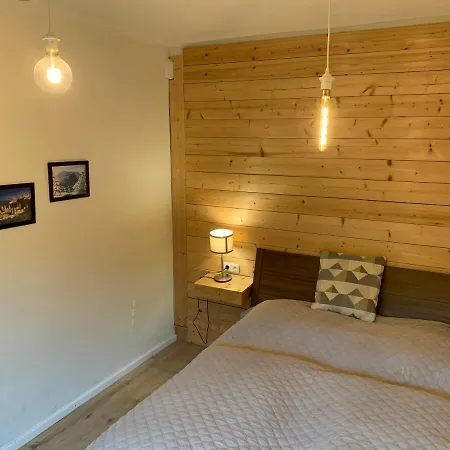 Feriehus Book-A-Room Salzburg Garden Or Balcony Stay - 2 Bedroom - Air Conditioning & Free Parking Salzburg