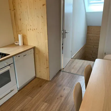 Book-A-Room Salzburg Garden Or Balcony Stay - 2 Bedroom - Air Conditioning & Free Parking * Salzburg