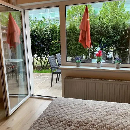 Book-A-Room Salzburg Garden Or Balcony Stay - 2 Bedroom - Air Conditioning & Free Parking * Salzburg
