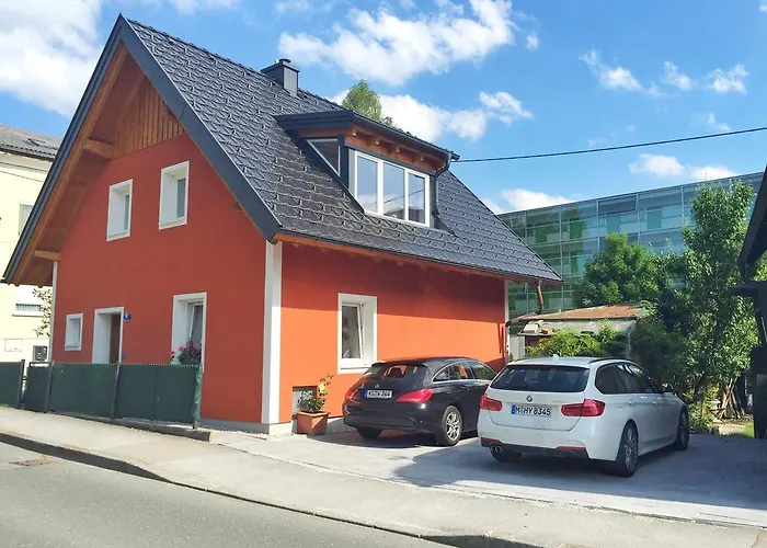 Book-a-room 5-6-7-8 Prázdninový dům